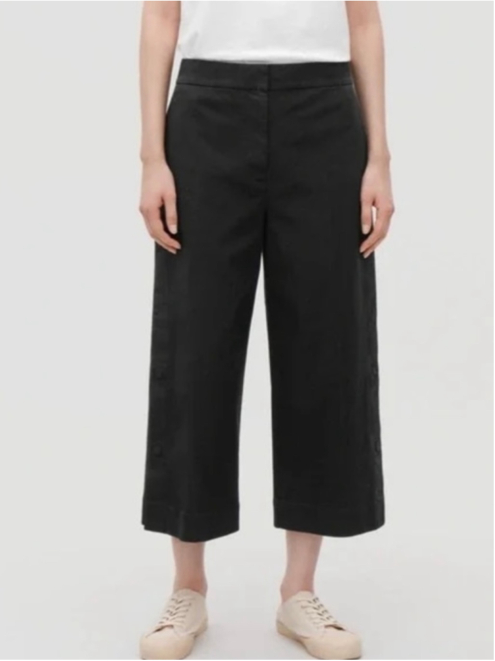 COS Black Wide Leg Cropped Pants Size EU 34 Snap Buttons Minimalist office
